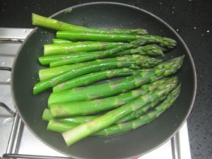 asparagus-cooking